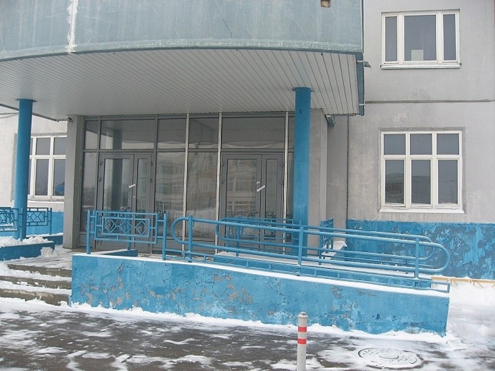 Продажа торгового помещения Жилое здание 