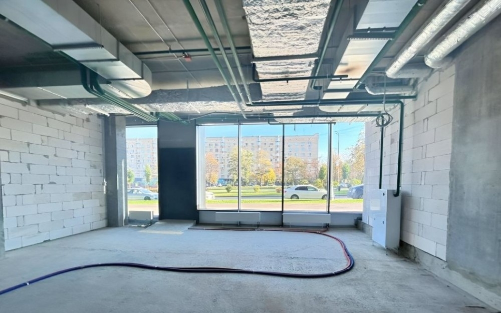 Аренда торгового помещения Бизнес-центр «Lunar (Лунар)»