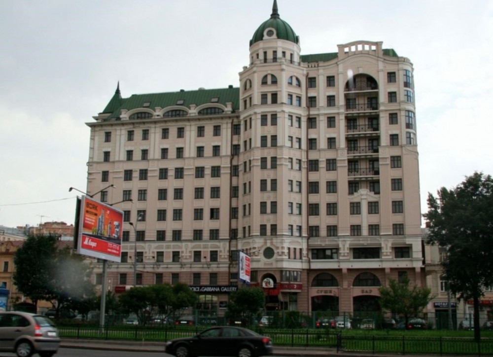 Аренда торгового помещения Бизнес - центр «Маяковская Плаза»