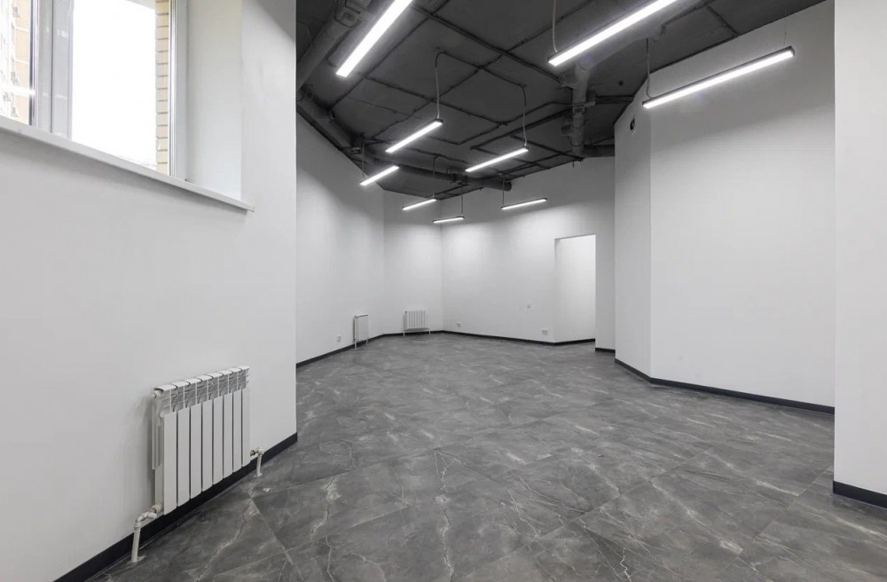 Продажа торгового помещения Жилое здание 