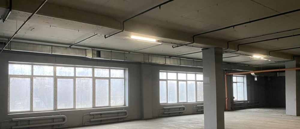 Аренда торгового помещения Бизнес-центр «Автомолл»