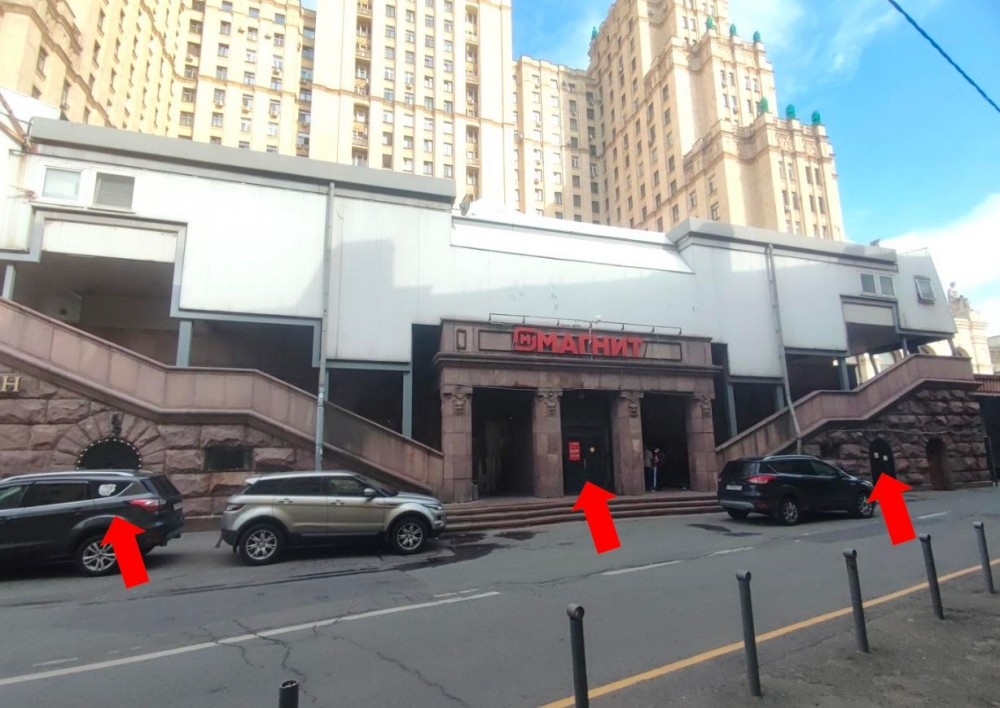 Аренда торгового помещения Жилое здание