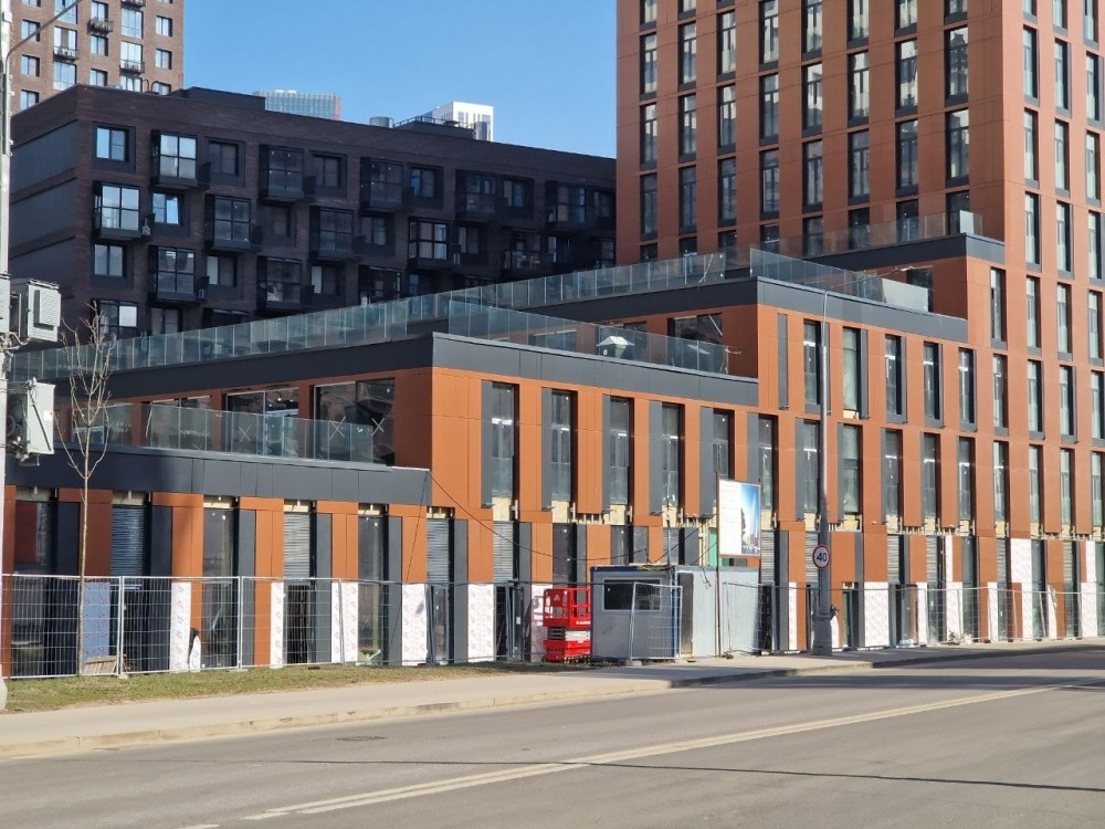 Продажа торгового помещения Бизнес - центр 