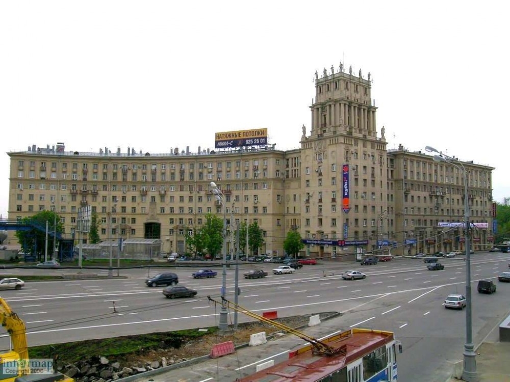 Аренда торгового помещения Жилое здание «Ленинский 30»