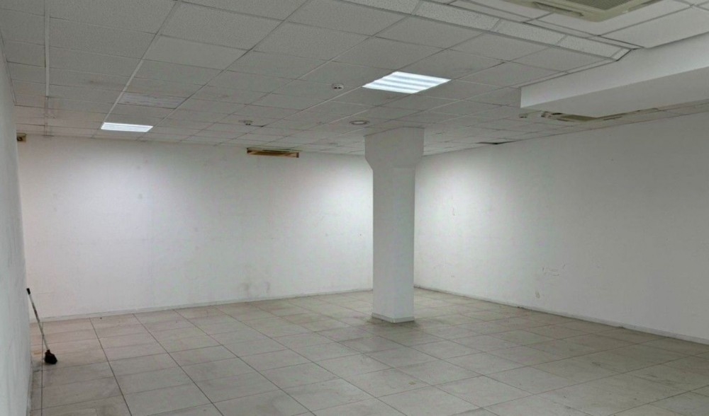 Аренда торгового помещения БЦ 