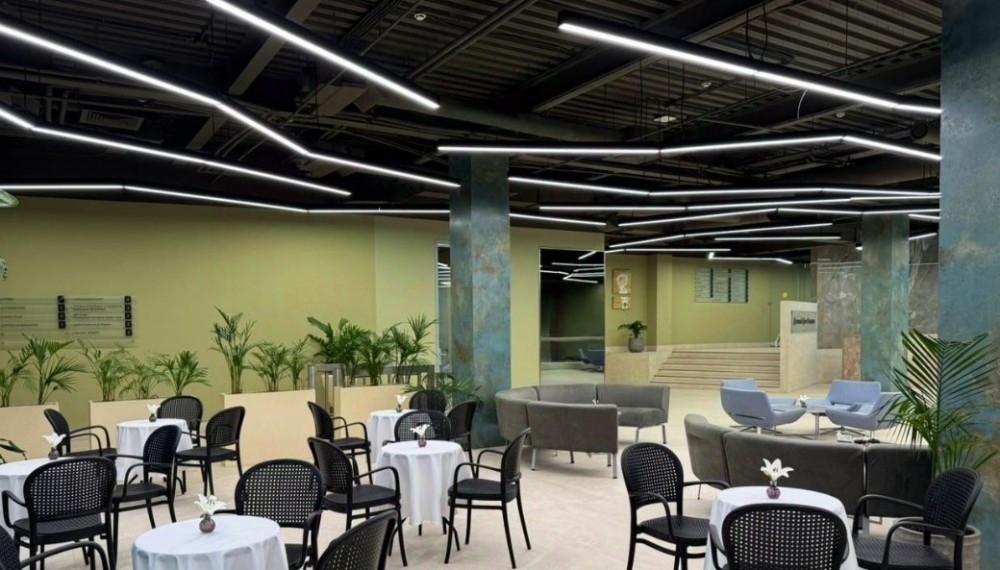 Аренда торгового помещения Бизнес-центр 