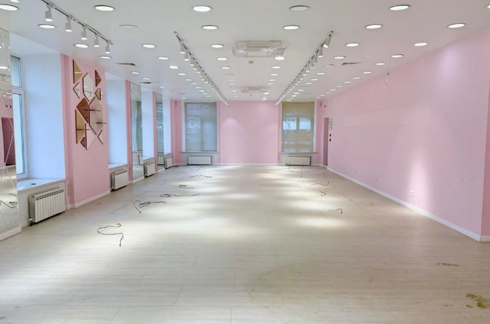 Аренда торгового помещения Особняк 