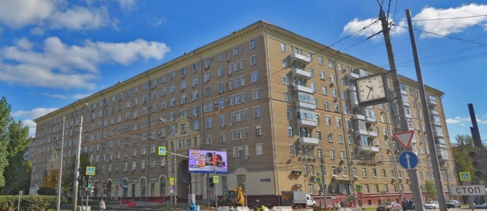 Аренда торгового помещения Жилое здание 