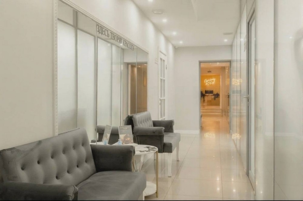 Аренда торгового помещения Жилое здание 