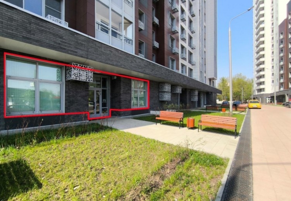 Аренда торгового помещения Жилой дом 