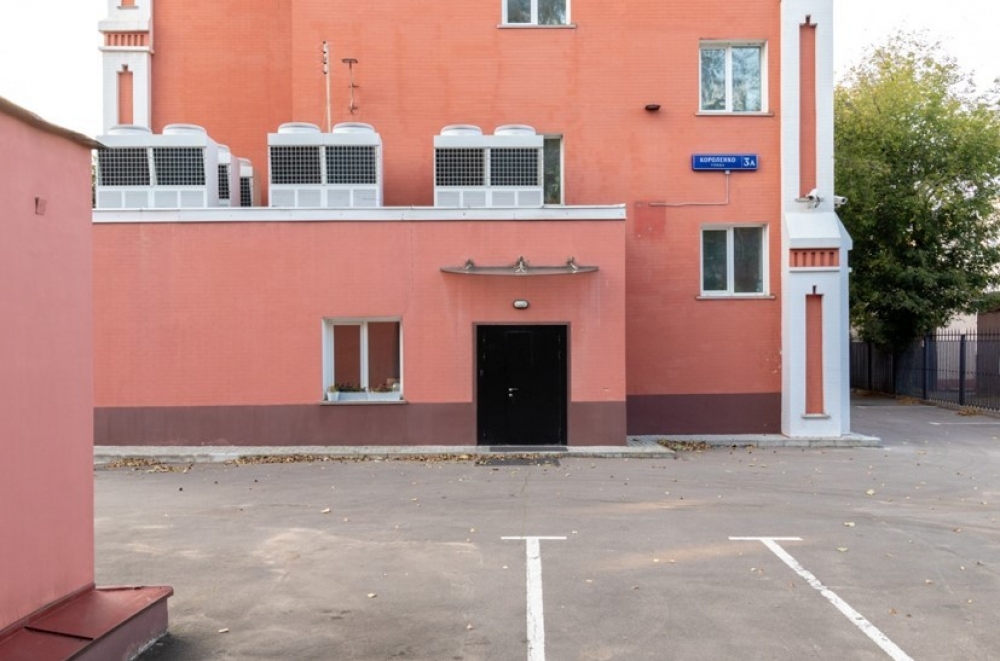Арендный бизнес Бизнес-центр «Короленко 3а»