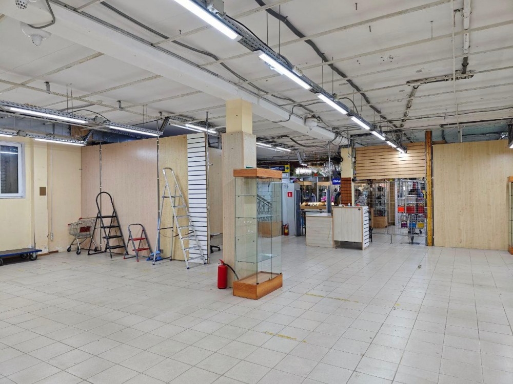 Аренда торгового помещения Жилой дом