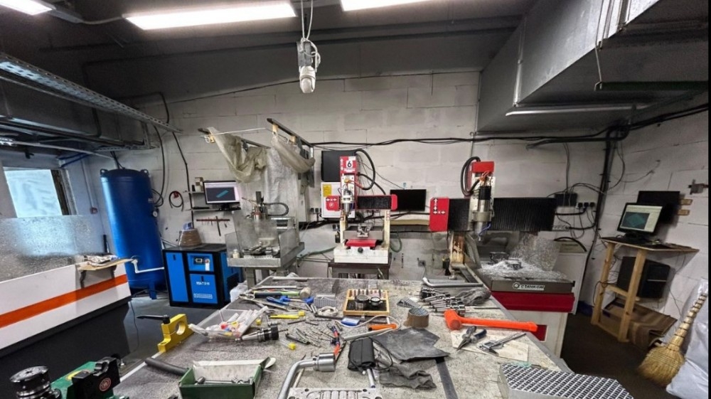 Аренда торгового помещения Бизнес-центр «Автомолл»