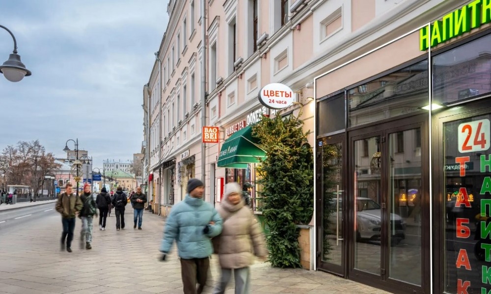 Продажа торгового помещения Жилое здание 