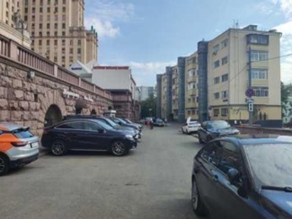 Аренда торгового помещения Жилое здание 