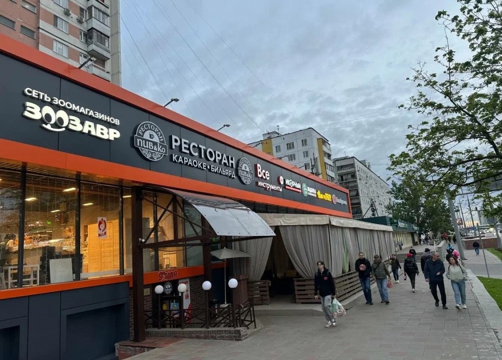 Аренда торгового помещения Жилое здание 