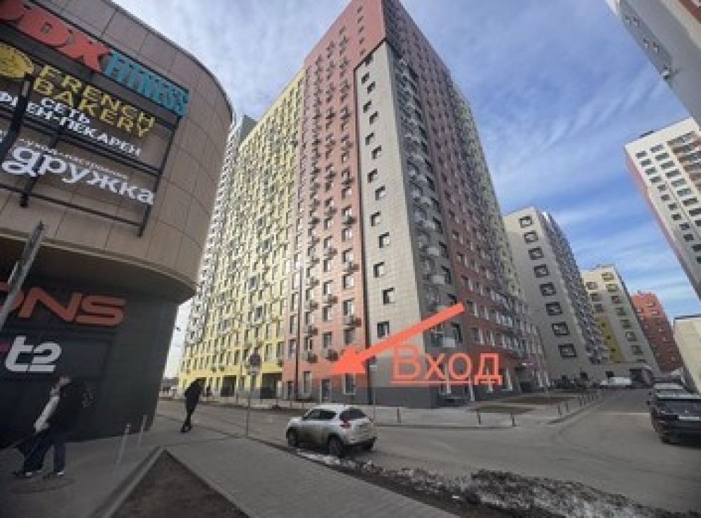 Аренда торгового помещения Жилое здание 