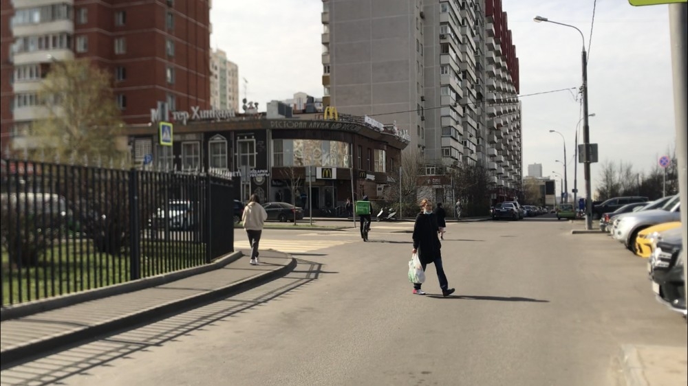 Аренда торгового помещения Жилое здание 