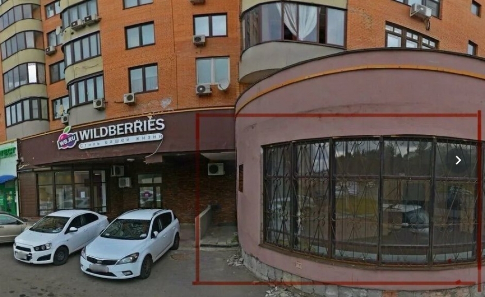Аренда торгового помещения Жилое здание 