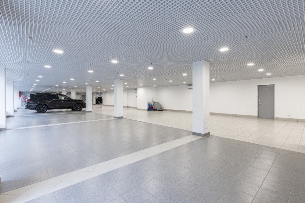 Аренда торгового помещения Административное здание 