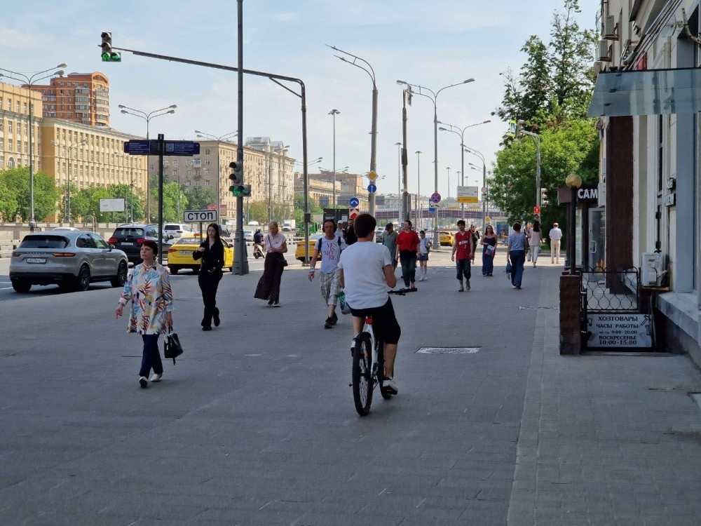 Аренда торгового помещения Жилое здание 