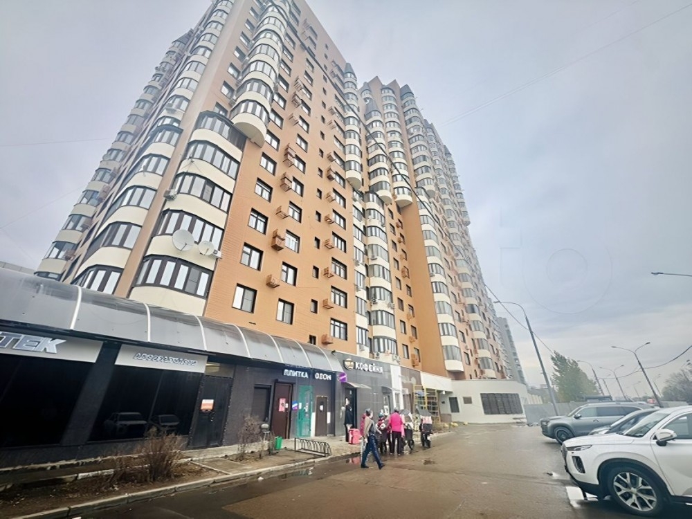 Аренда торгового помещения Жилое здание 