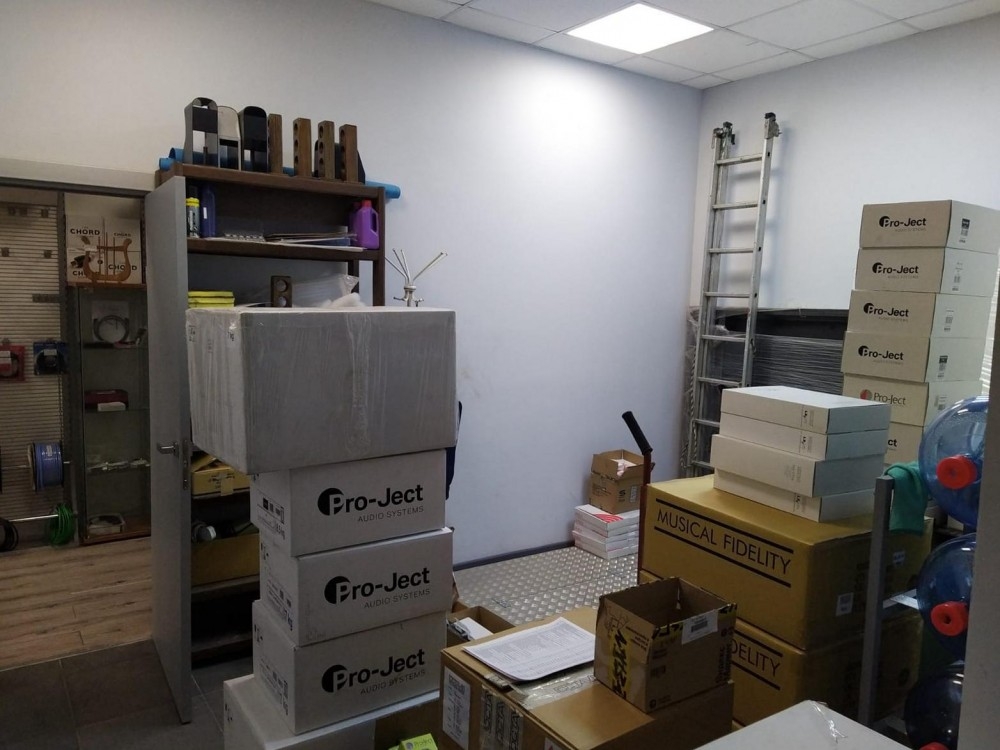 Аренда торгового помещения Жилое здание 