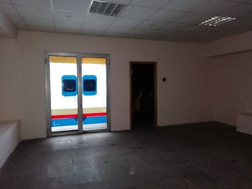 Аренда торгового помещения Жилое здание 