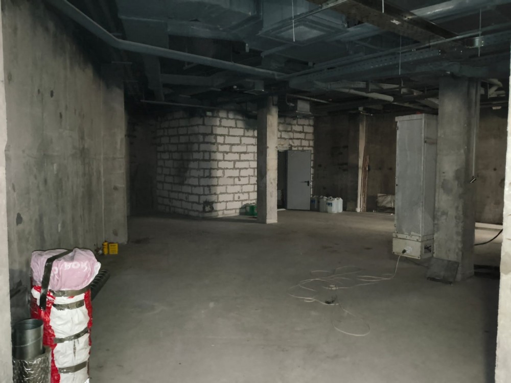 Аренда торгового помещения Деловой центр у метро