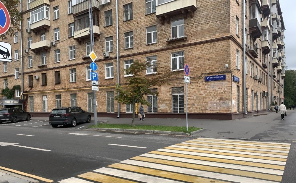 Аренда торгового помещения Жилое здание 
