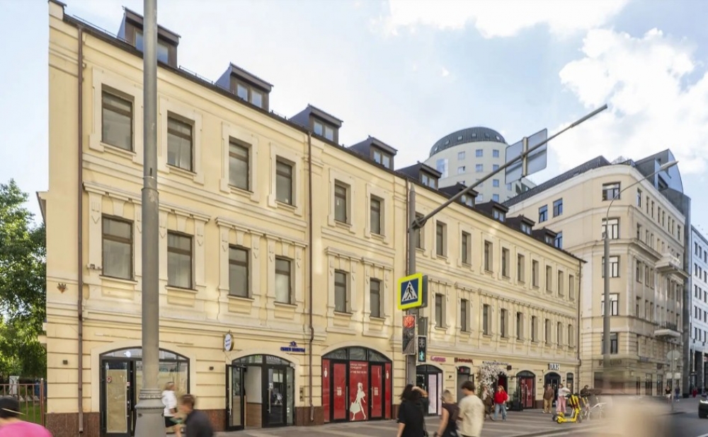 Аренда торгового помещения Жилое здание Новослободская 19с1