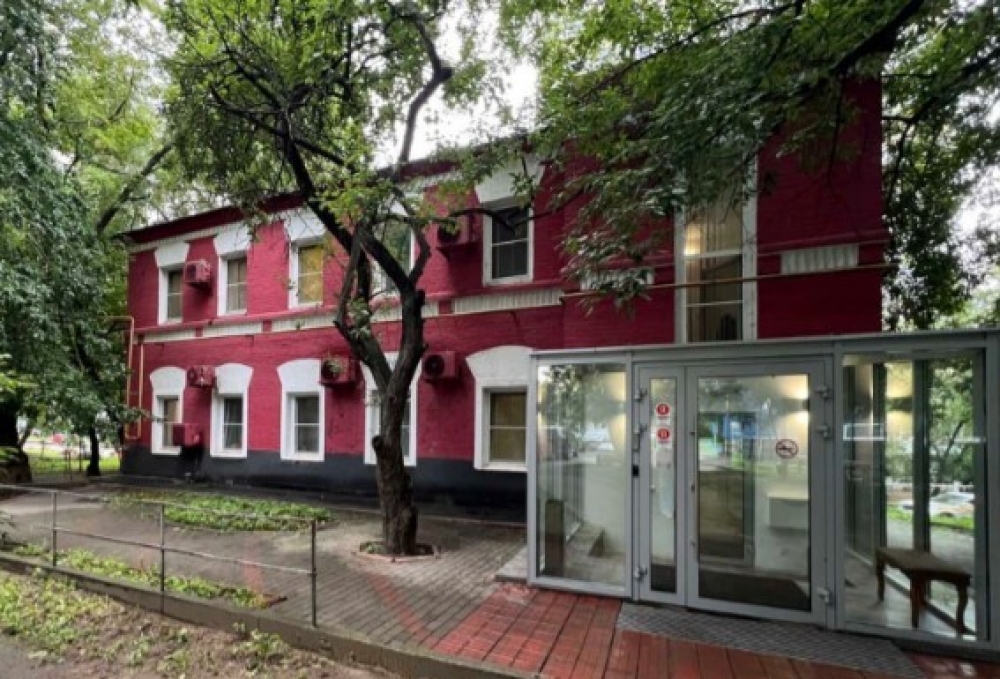 Аренда торгового помещения Административное здание 