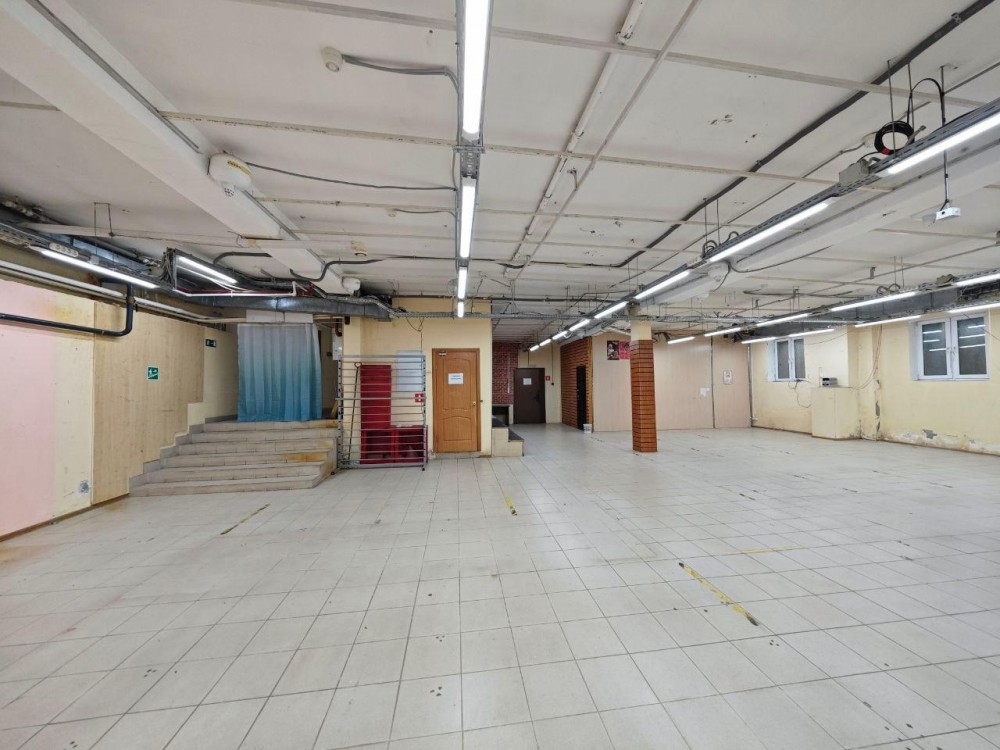 Аренда торгового помещения Жилой дом