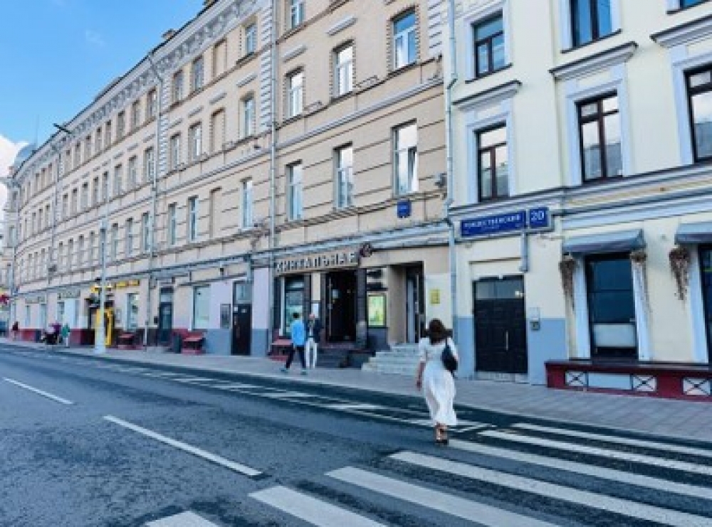 Аренда торгового помещения Жилое здание 