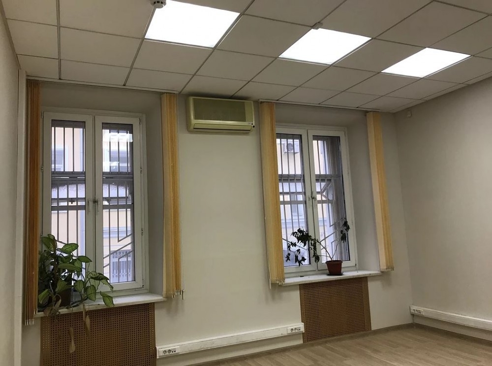 Аренда офиса Жилое здание 