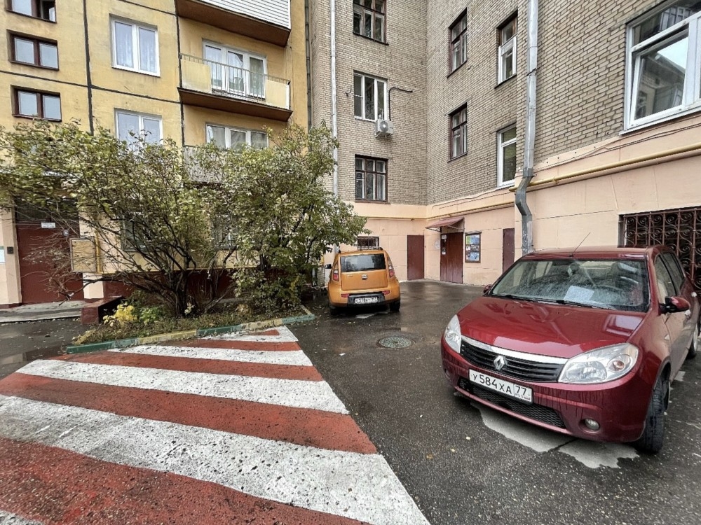 Аренда торгового помещения Жилой дом 