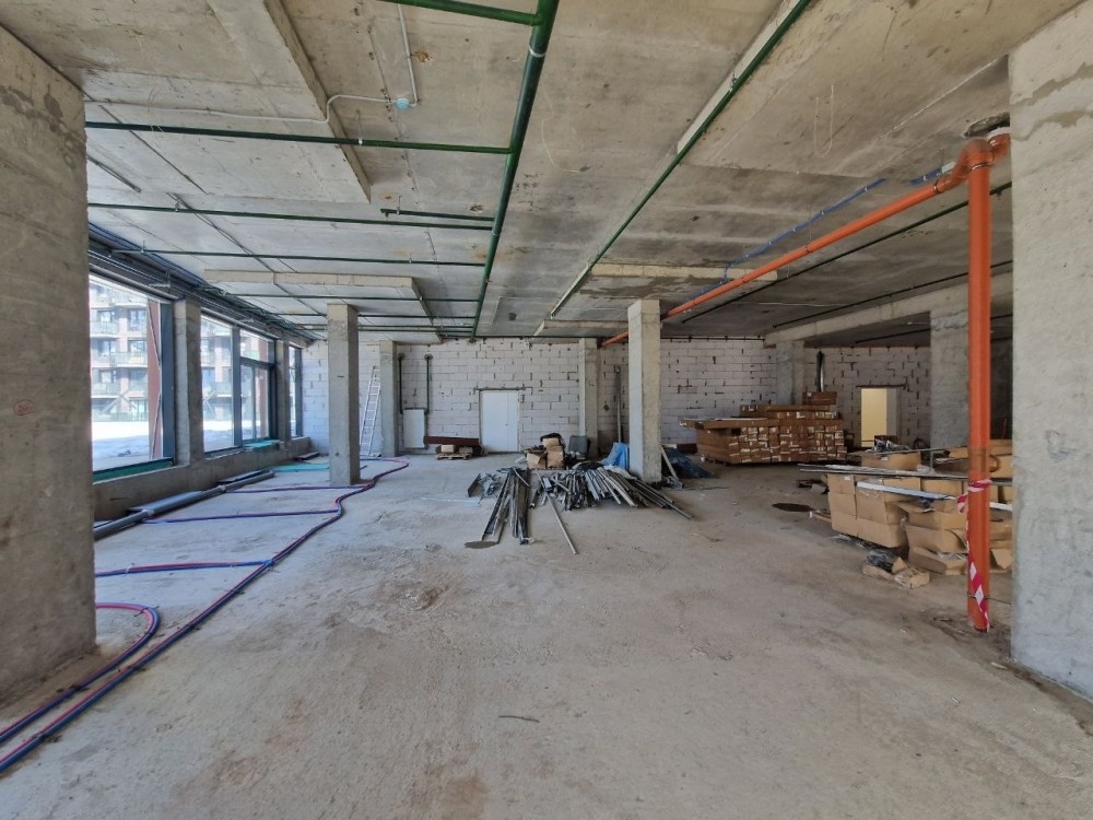 Продажа торгового помещения Бизнес - центр 