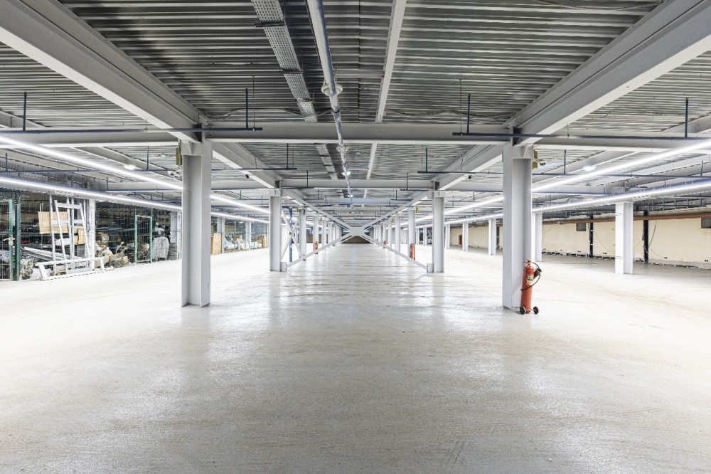 Аренда торгового помещения Административное здание 