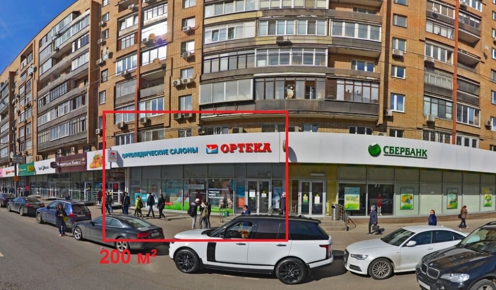 Аренда торгового помещения Жилое здание 