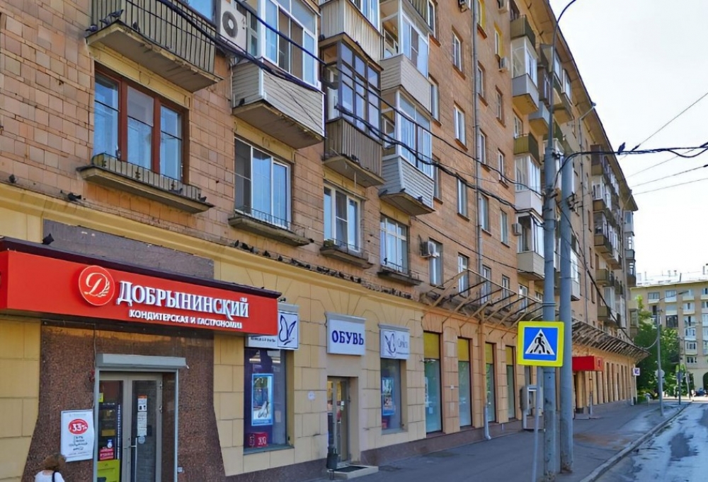 Аренда торгового помещения Жилой дом 