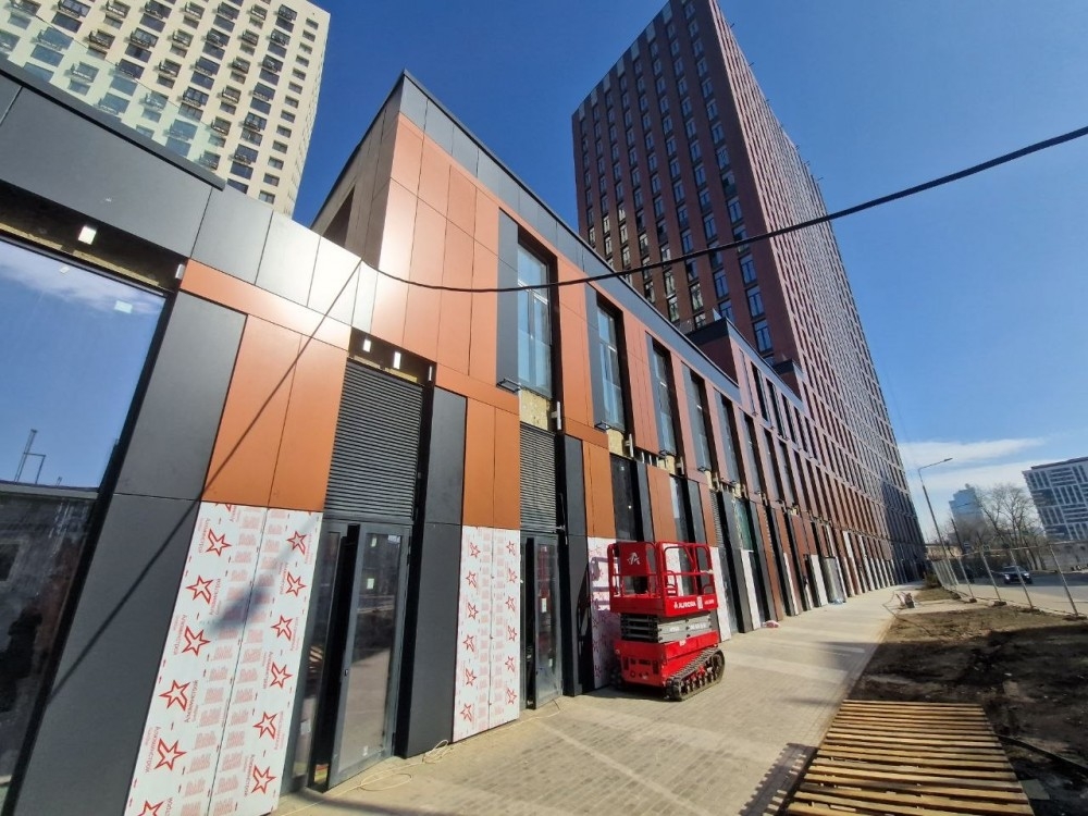 Продажа торгового помещения Бизнес - центр 