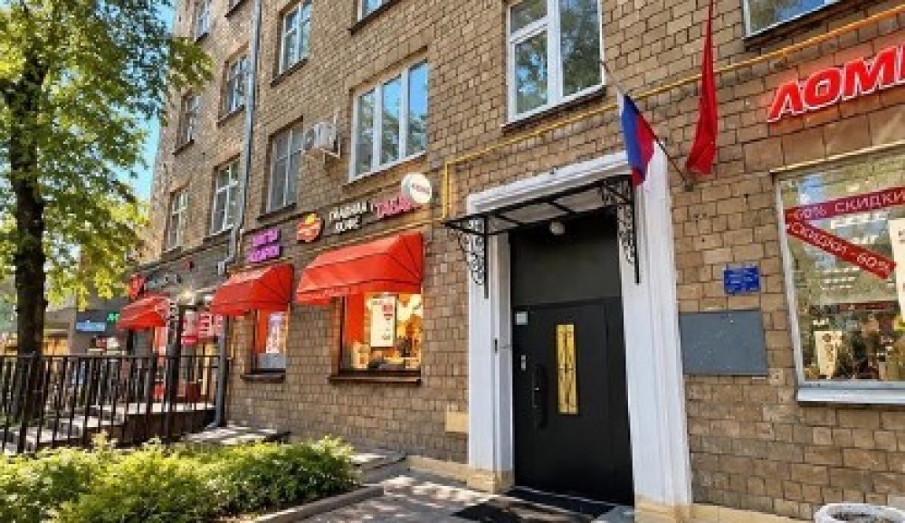 Аренда торгового помещения Жилое здание 