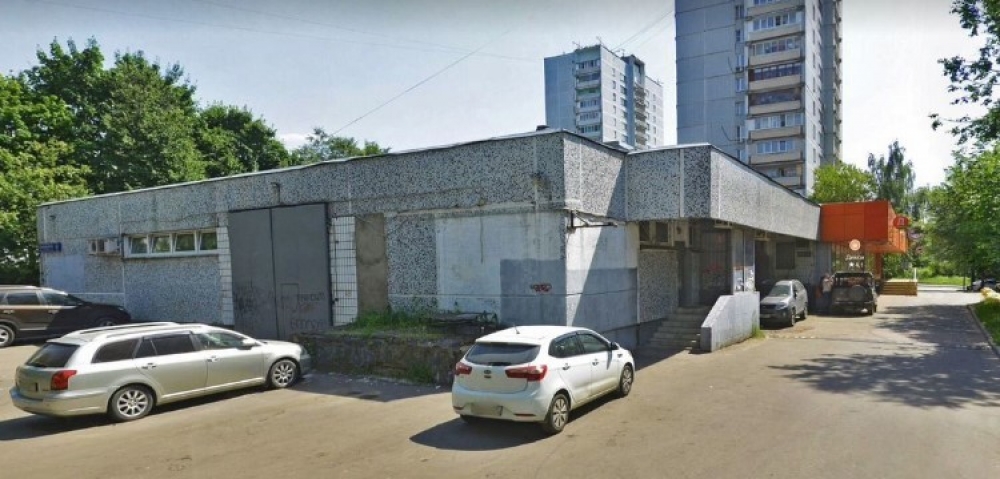 Аренда торгового помещения Жилое здание 