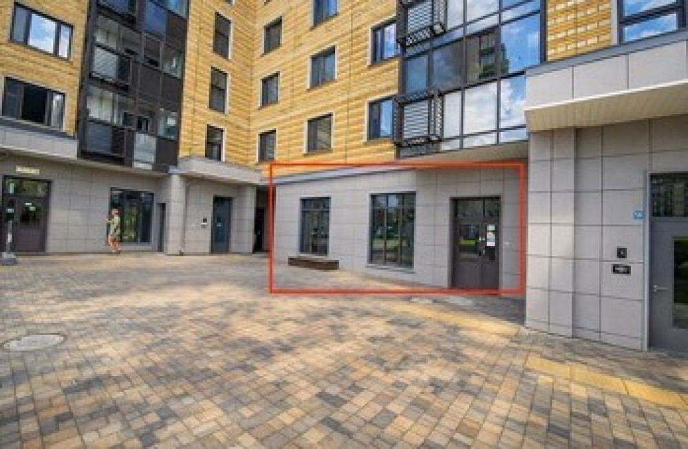 Продажа торгового помещения ЖК 