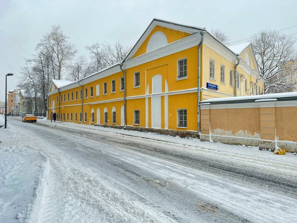 Аренда торгового помещения Особняк 