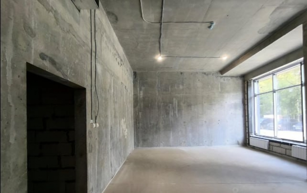 Продажа торгового помещения Жилое здание 