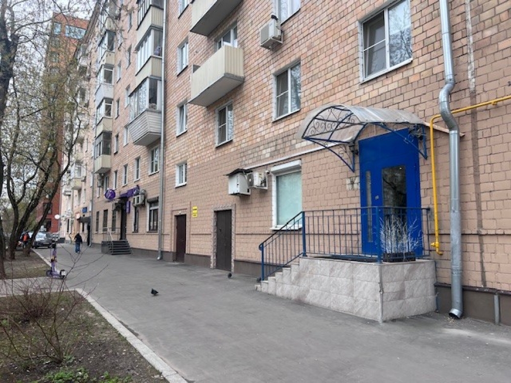 Аренда торгового помещения Жилой Дом на Климашкина