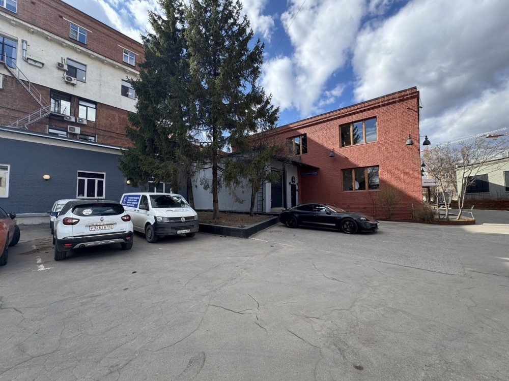 Аренда торгового помещения Офисно-производственное здание 