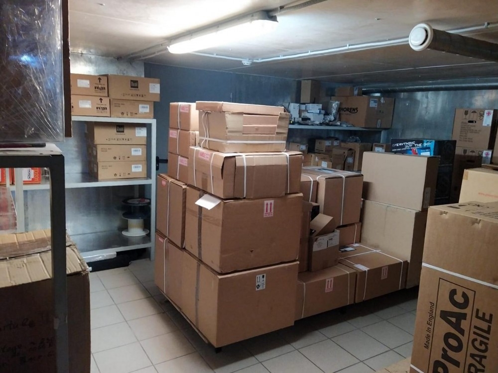 Аренда торгового помещения Жилое здание 