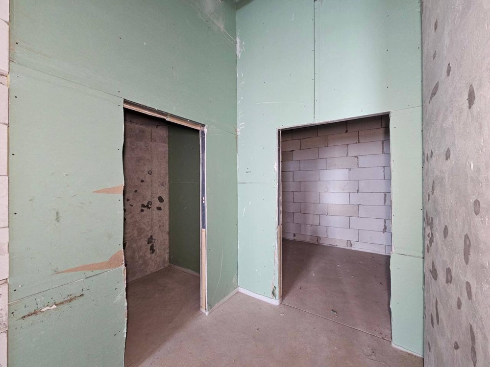 Аренда торгового помещения Жилое здание 